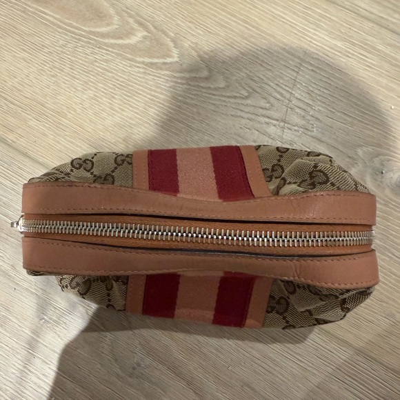 Gucci cosmetic pouch - Picture 5 of 8